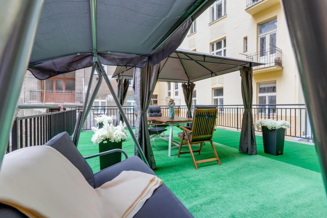 Luxury Riverside Apartments In The Center Of براغ المظهر الخارجي الصورة