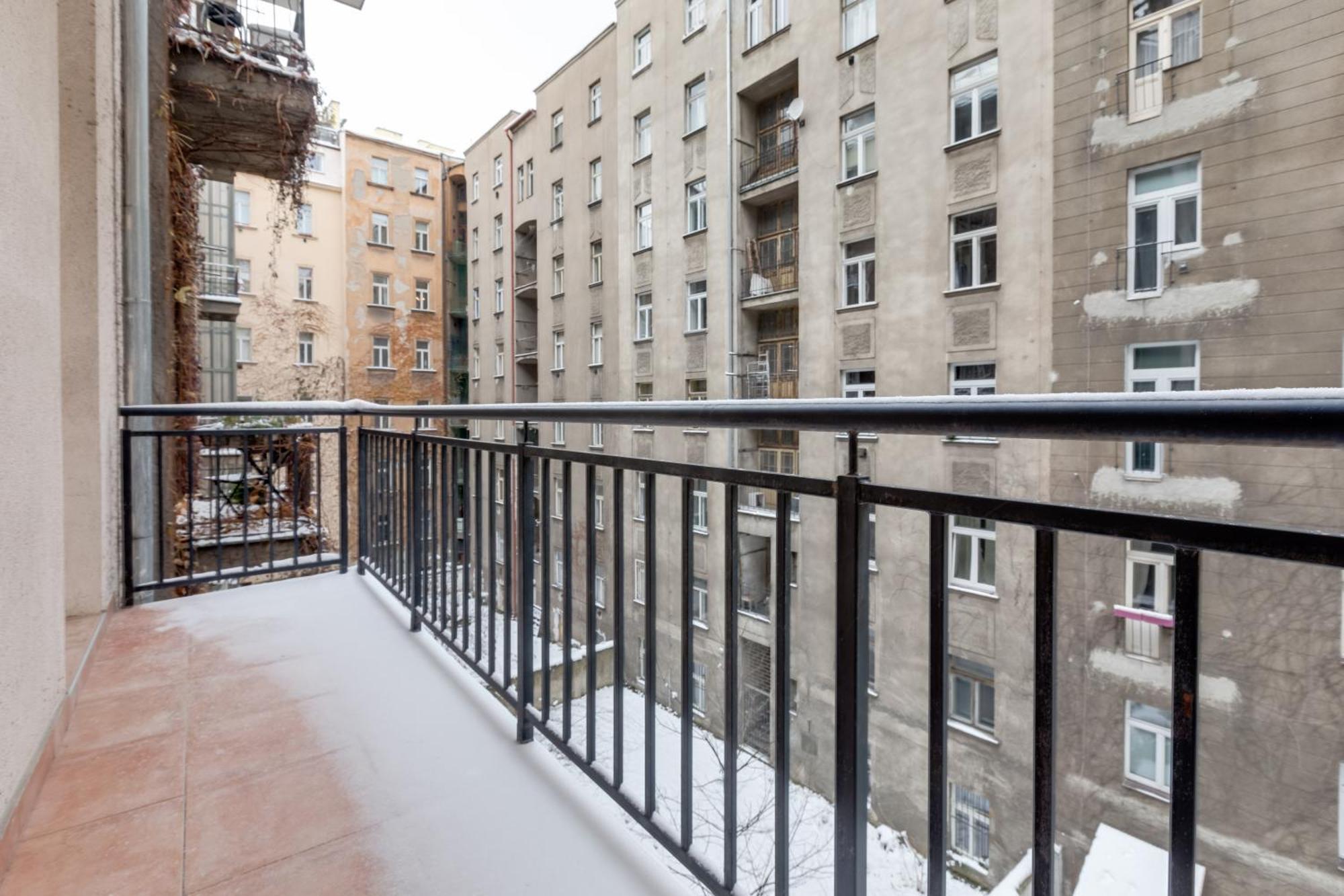 Luxury Riverside Apartments In The Center Of براغ المظهر الخارجي الصورة